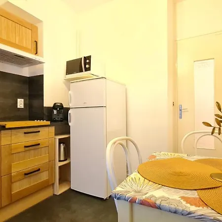 Appartement Cosy Pour 3 Avec Terrasse Proche Du Annecy